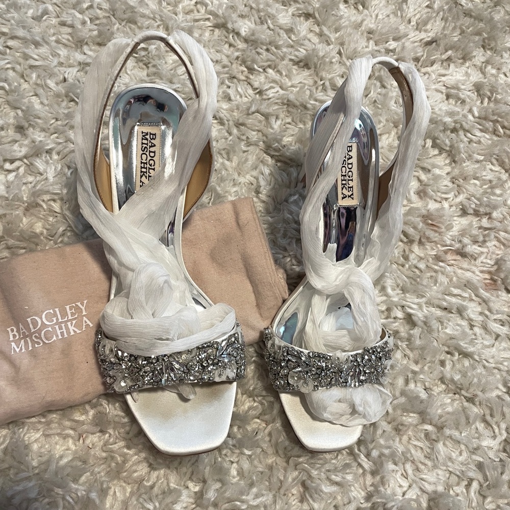 Badgley Mischka Bobbie heels